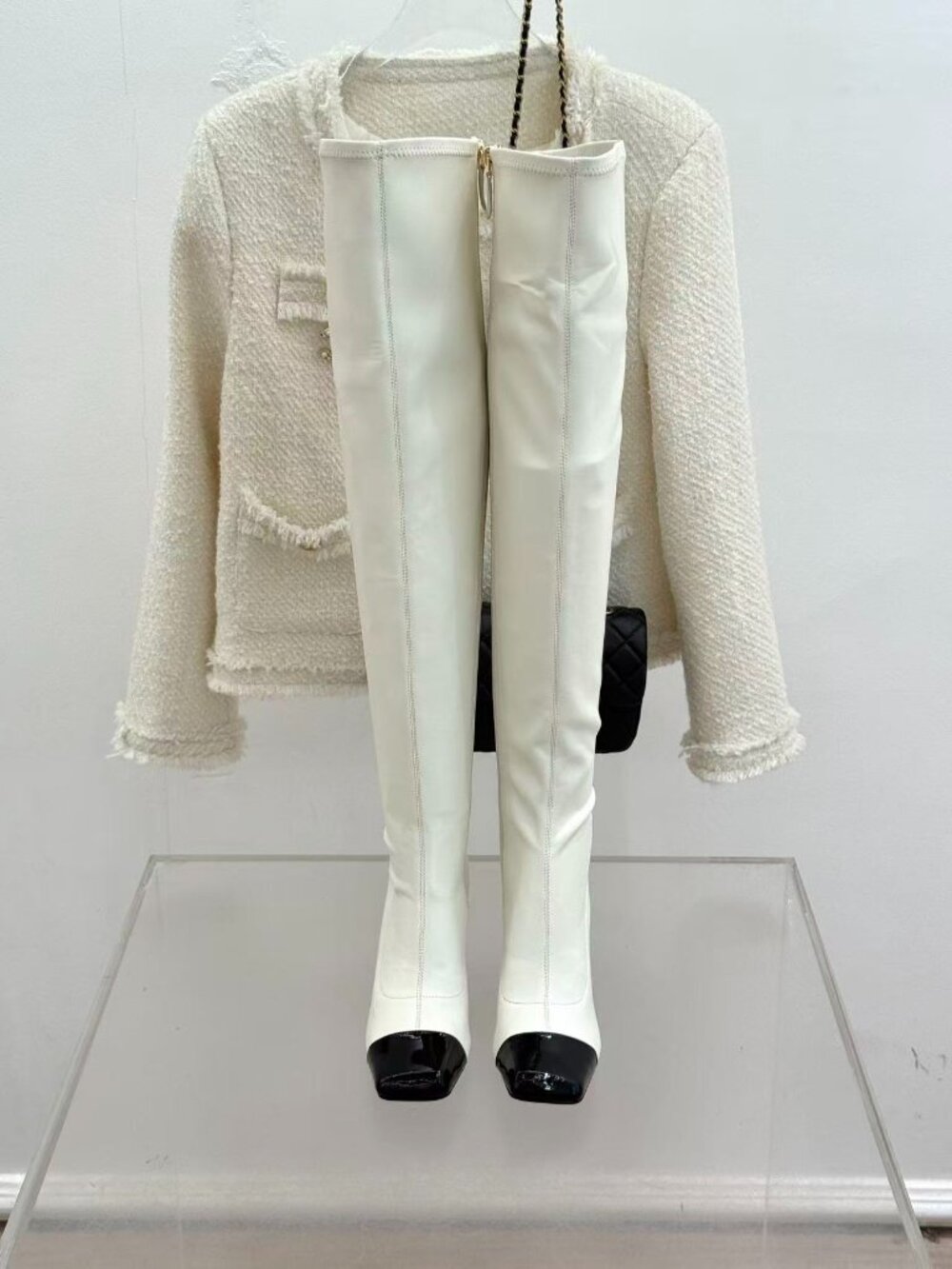 Classic CHANEL Shoes: A Stylish and Versatile Choice for Elegance